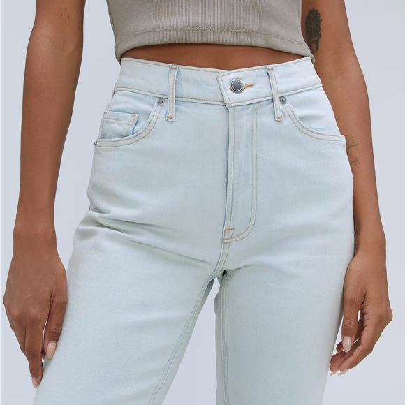 Everlane Orginal Cheeky Jean -Skylar Wash - Picture 3 of 4